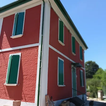 Fiore, Bilocale, Zona Ducati. Apartman *